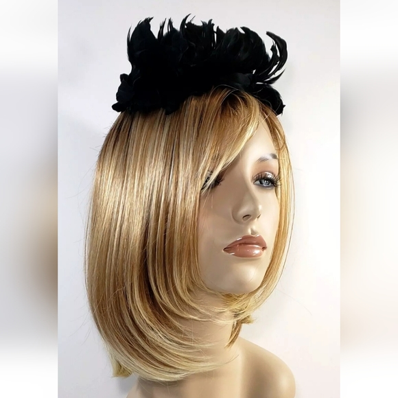 Luxury Black Fascinator Hat Feathers Headpiece *NEW!*